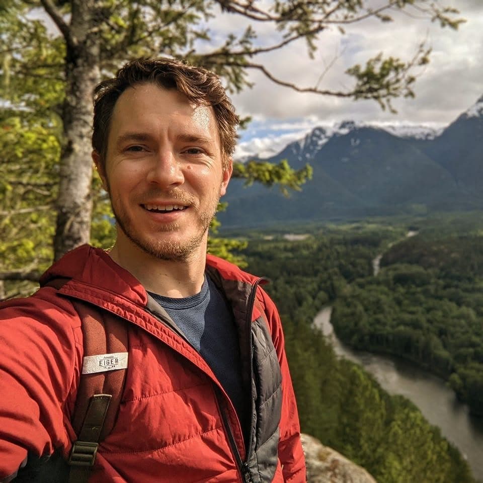 Jeff Kirdeikis on a lookout above the Squamish River